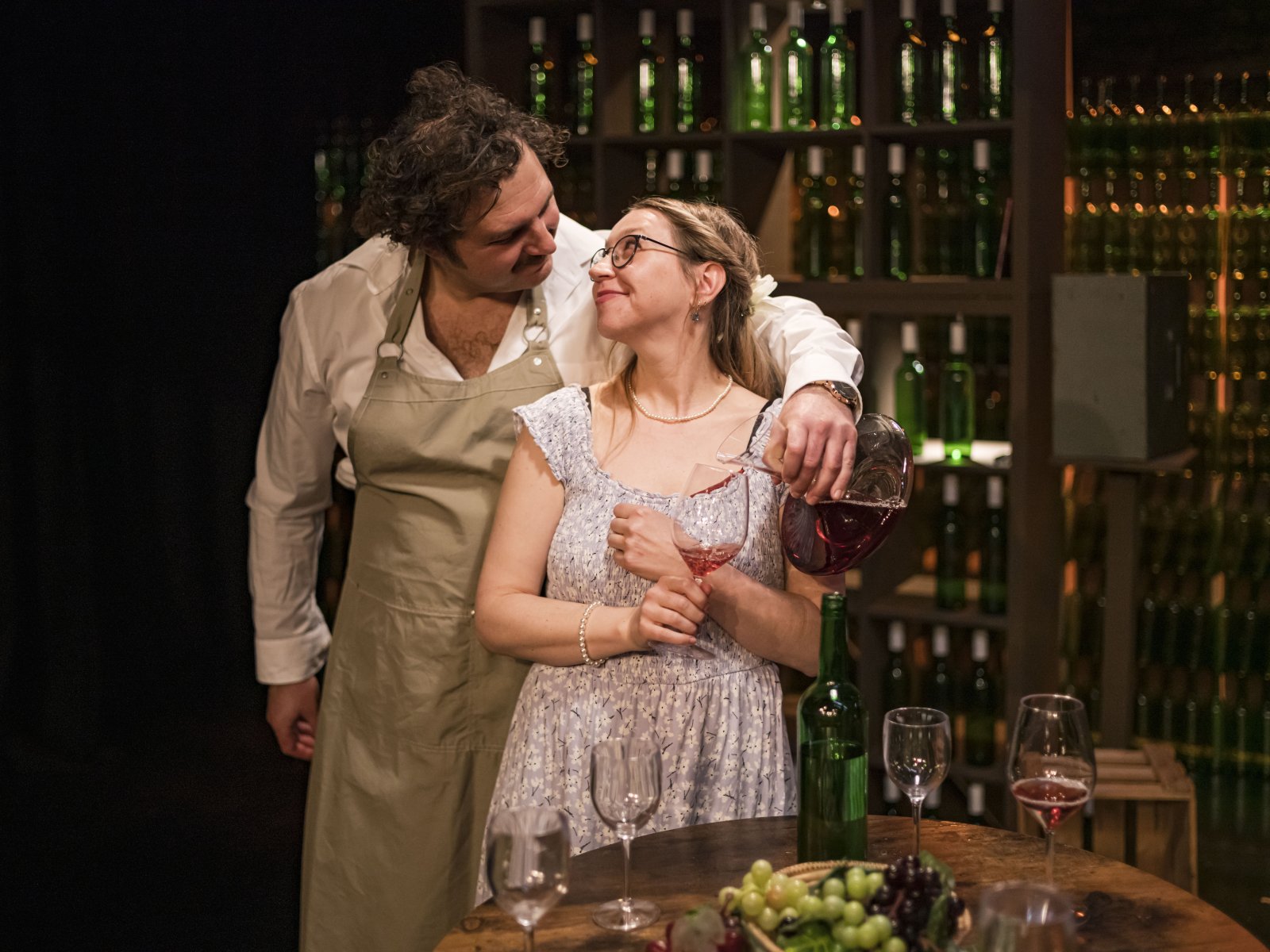 Szene aus Weinprobe für Anfänger