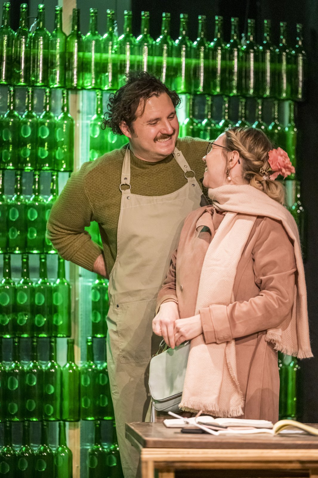 Szene aus Weinprobe für Anfänger