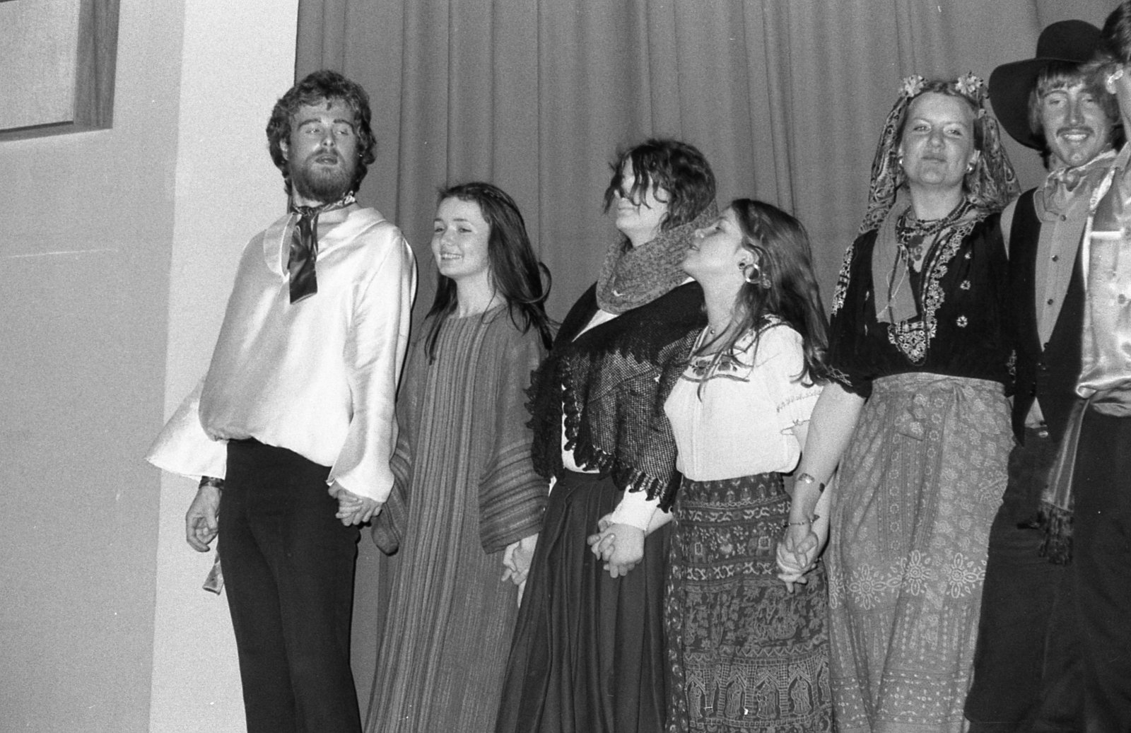 Szene aus Die kleine schwarze Henne