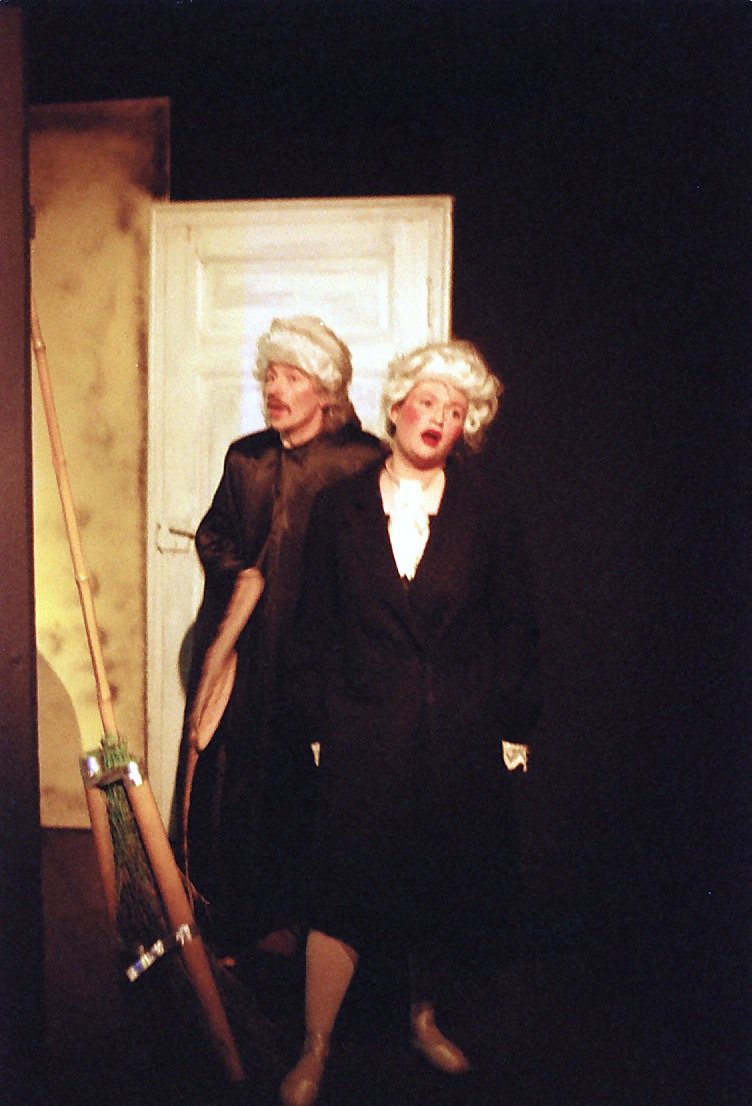 Szene aus Die Versammlung der Vögel