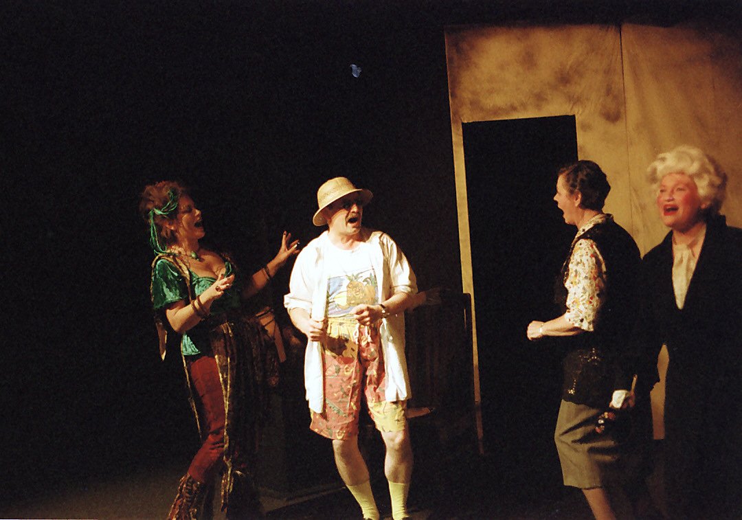 Szene aus Die Versammlung der Vögel